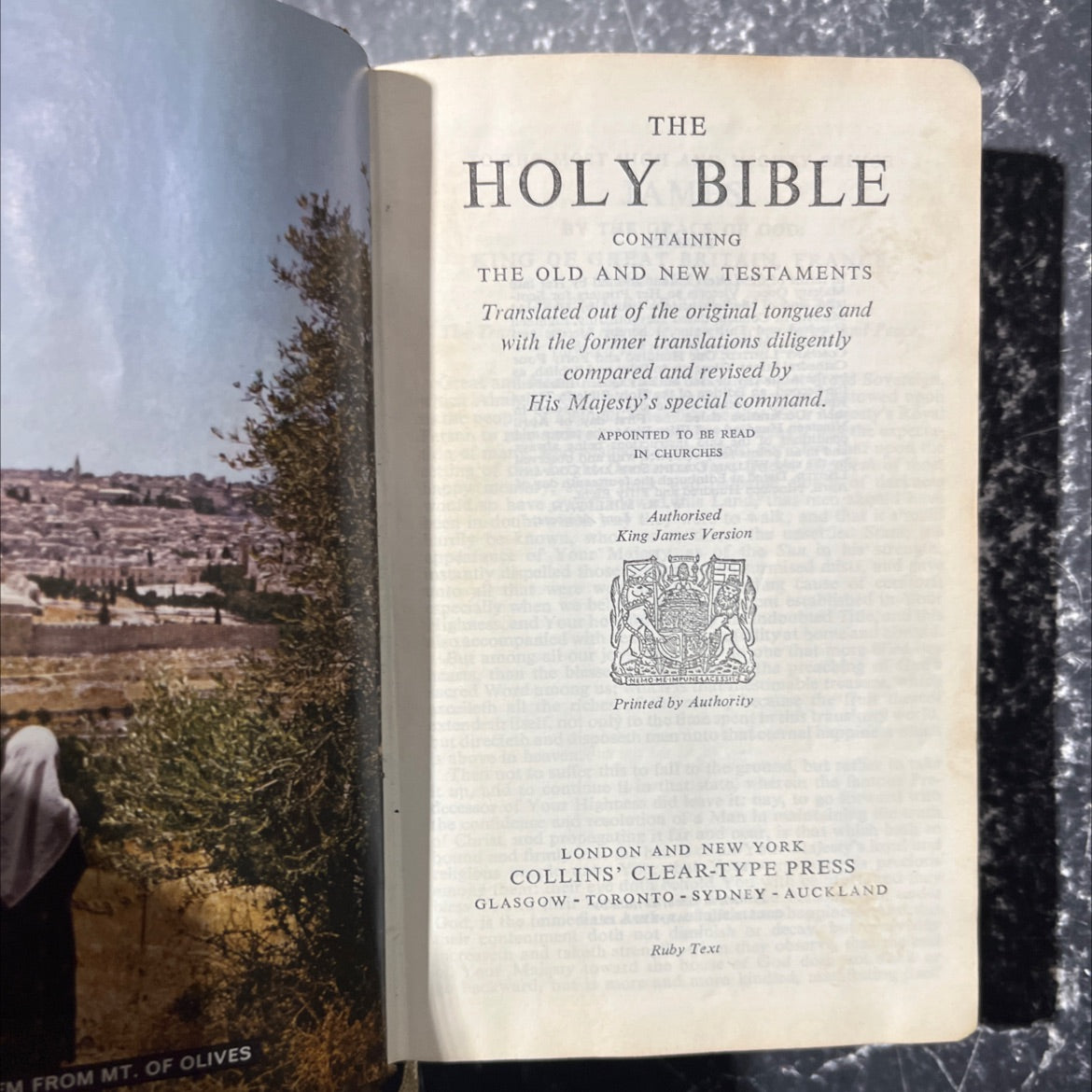 holy bible containing the old and new testaments book, by unknown, 1958 Hardcover image 2