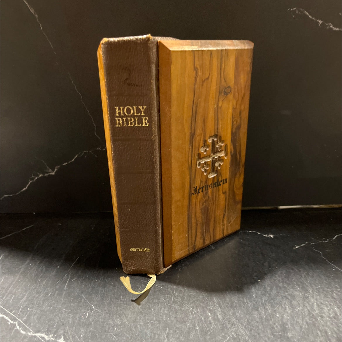 holy bible containing the old and new testaments book, by unknown, 1958 Hardcover image 1