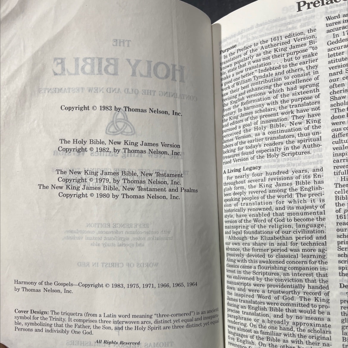 holy bible containing the old and new testaments book, by unknown, 1983 Leather image 3