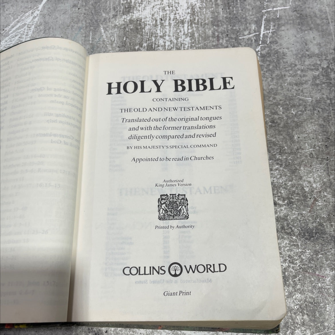 holy bible containing the old and new testaments book, by unknown, 2012 Paperback image 2