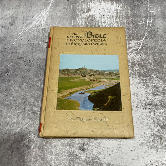 holy bible encyclopedia in story and pictures book, by unknown, 1970 Hardcover image 1