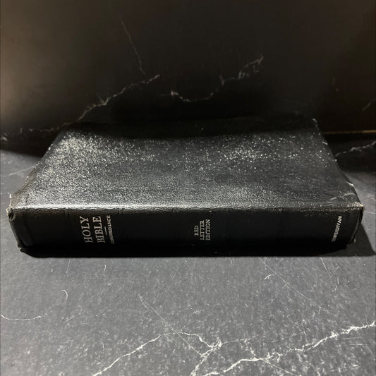 holy bible king james version book, by unknown, 1970 Leather image 1