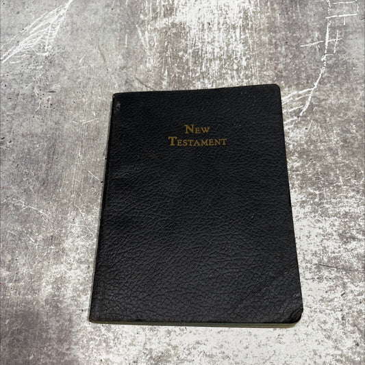 holy bible new testament of our lord and saviour jesus christ book, by unknown, 1970 Leather image 1