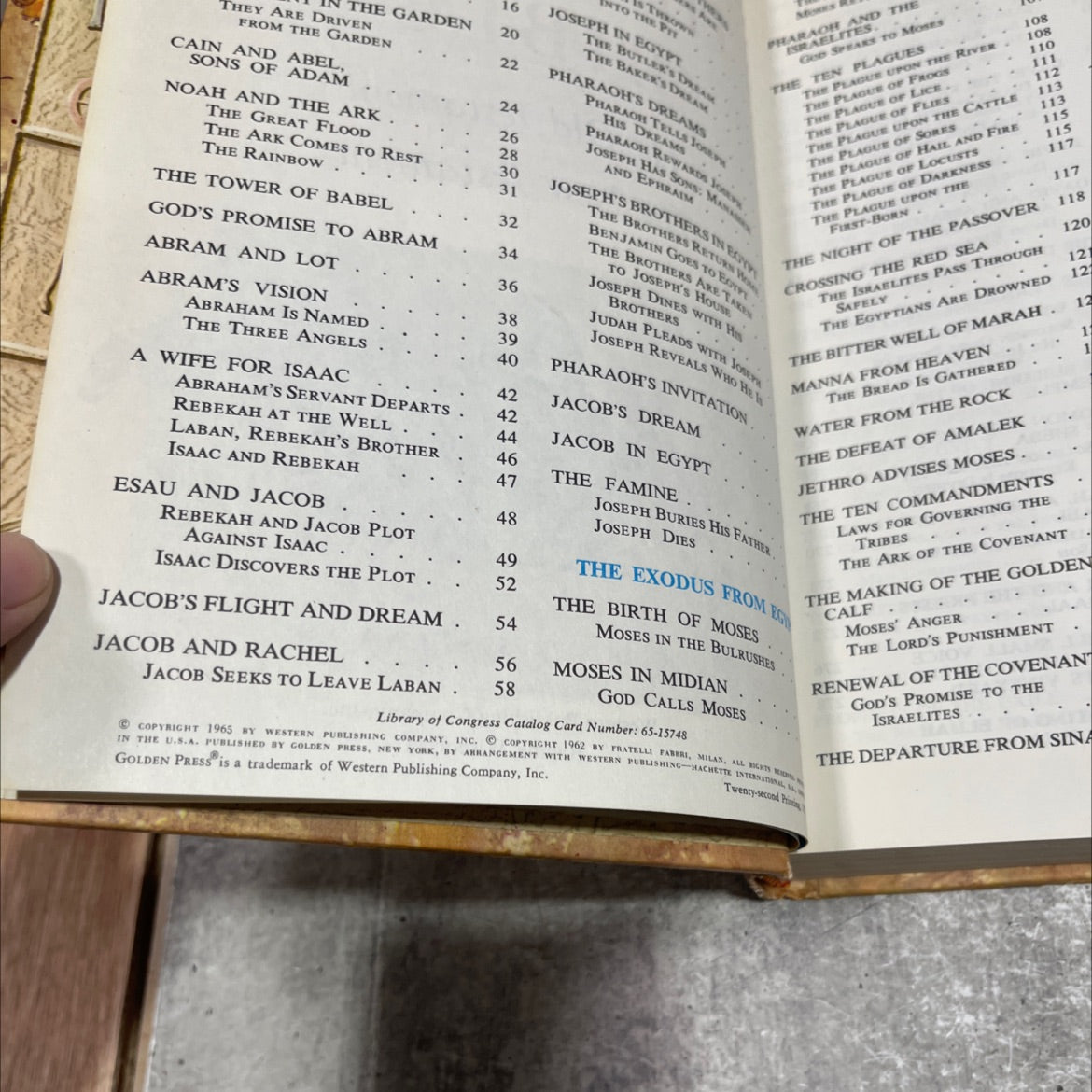 holy bible the children's bible the old testament the new testament book, by unknown, 1965 Hardcover image 3