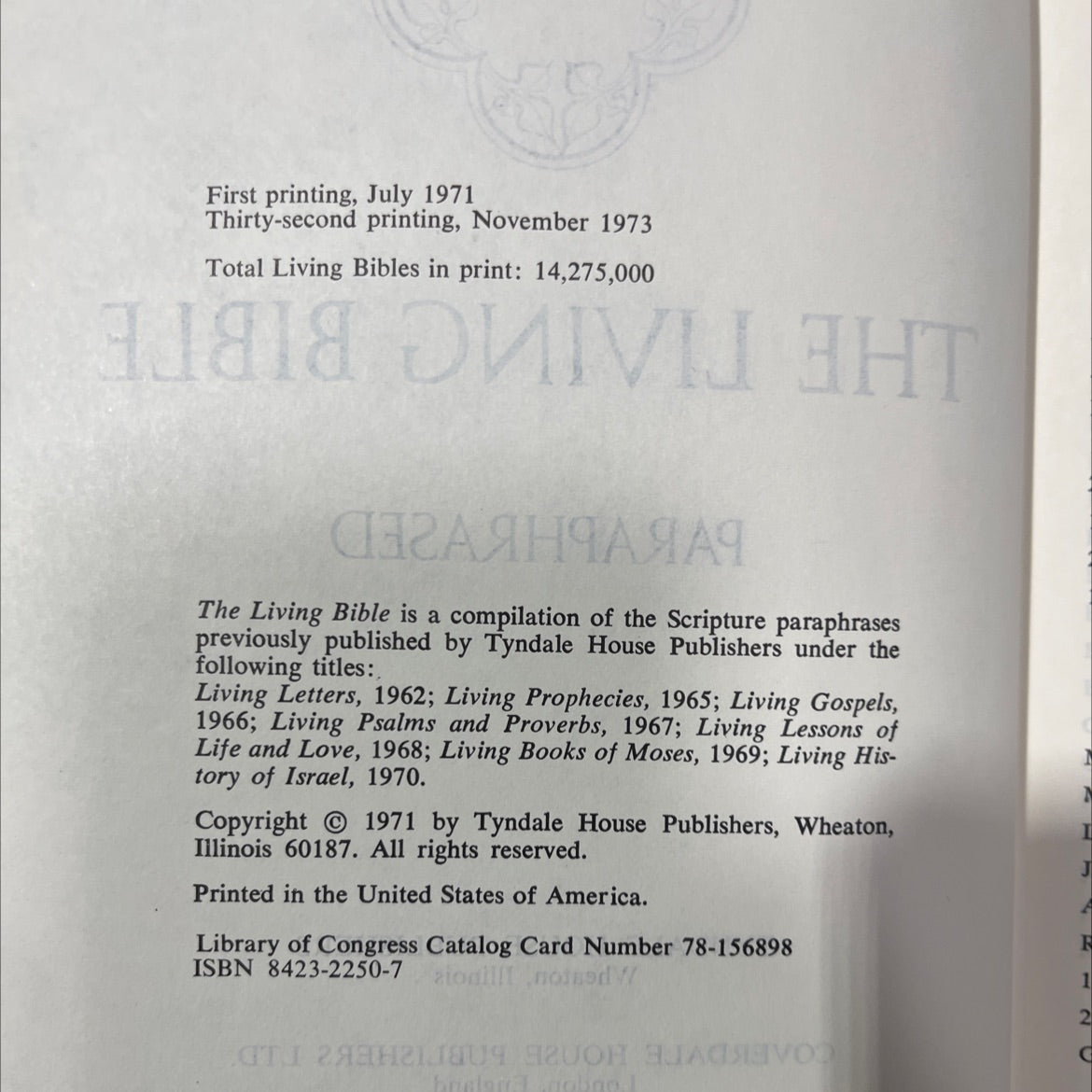 holy bible the living bible paraphrased book, by unknown, 2001 Hardcover image 3