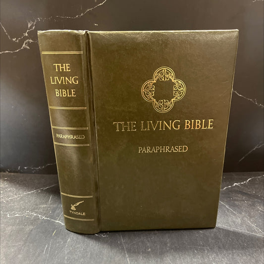 holy bible the living bible paraphrased book, by unknown, 2001 Hardcover image 1
