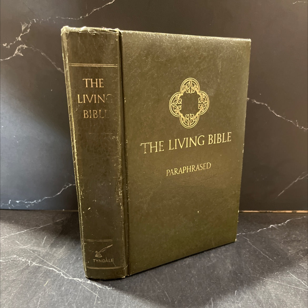 holy bible the living bible book, by unknown, 1973 Hardcover image 1