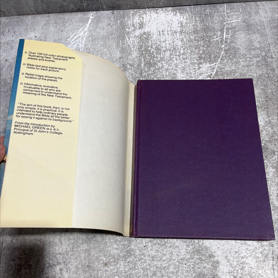holy bible the new testament in living pictures a photo guide to the new testament book, by david s. alexander, 1973 image 4