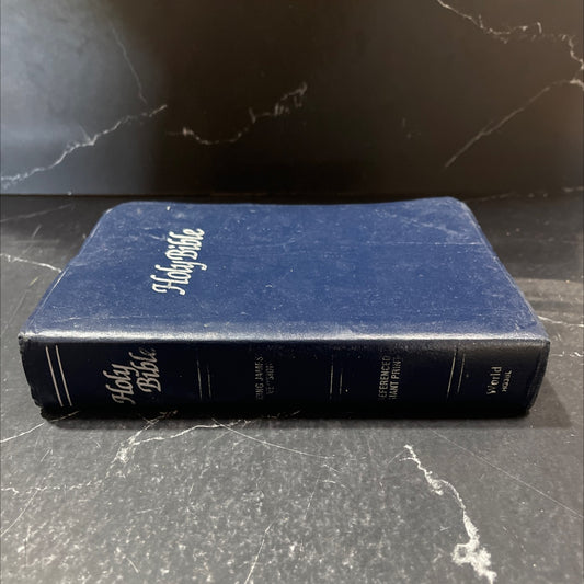 holy bible the old and new testaments book, by unknown, 1986 Leather image 1