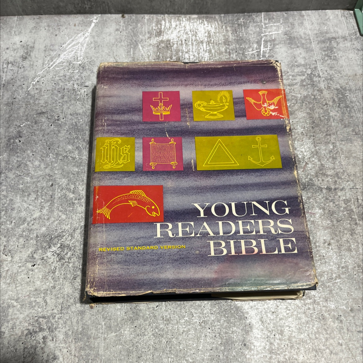 holy bible the young readers bible revised standard version book, by Rev. Henry M. Bullock, Ph.D., Rev. Edward C. image 1