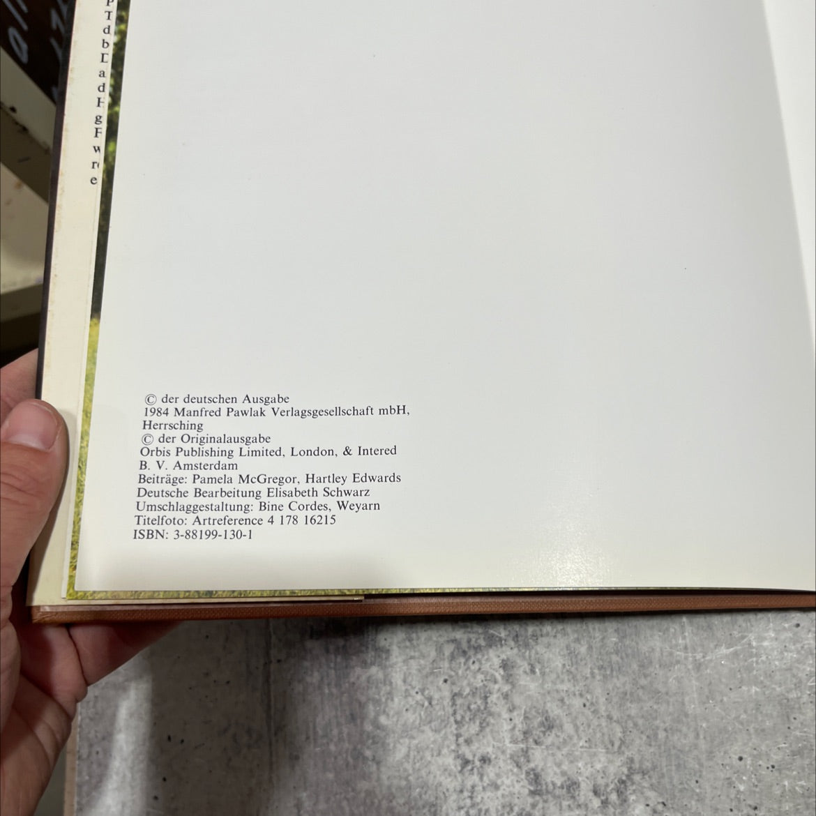 horses book, by Manfred Pawlak, 1984 Hardcover image 3