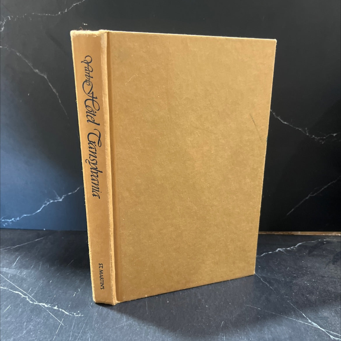 hotel transylvania book, by Chelsea Quinn Yarbro, 1978 Hardcover image 1