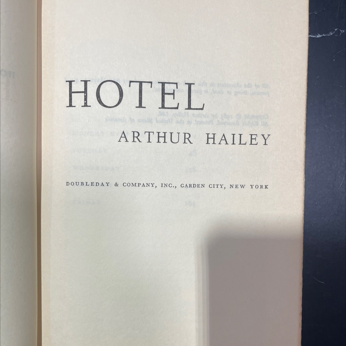 hotel book, by Arthur Hailey, 1965 Hardcover image 2