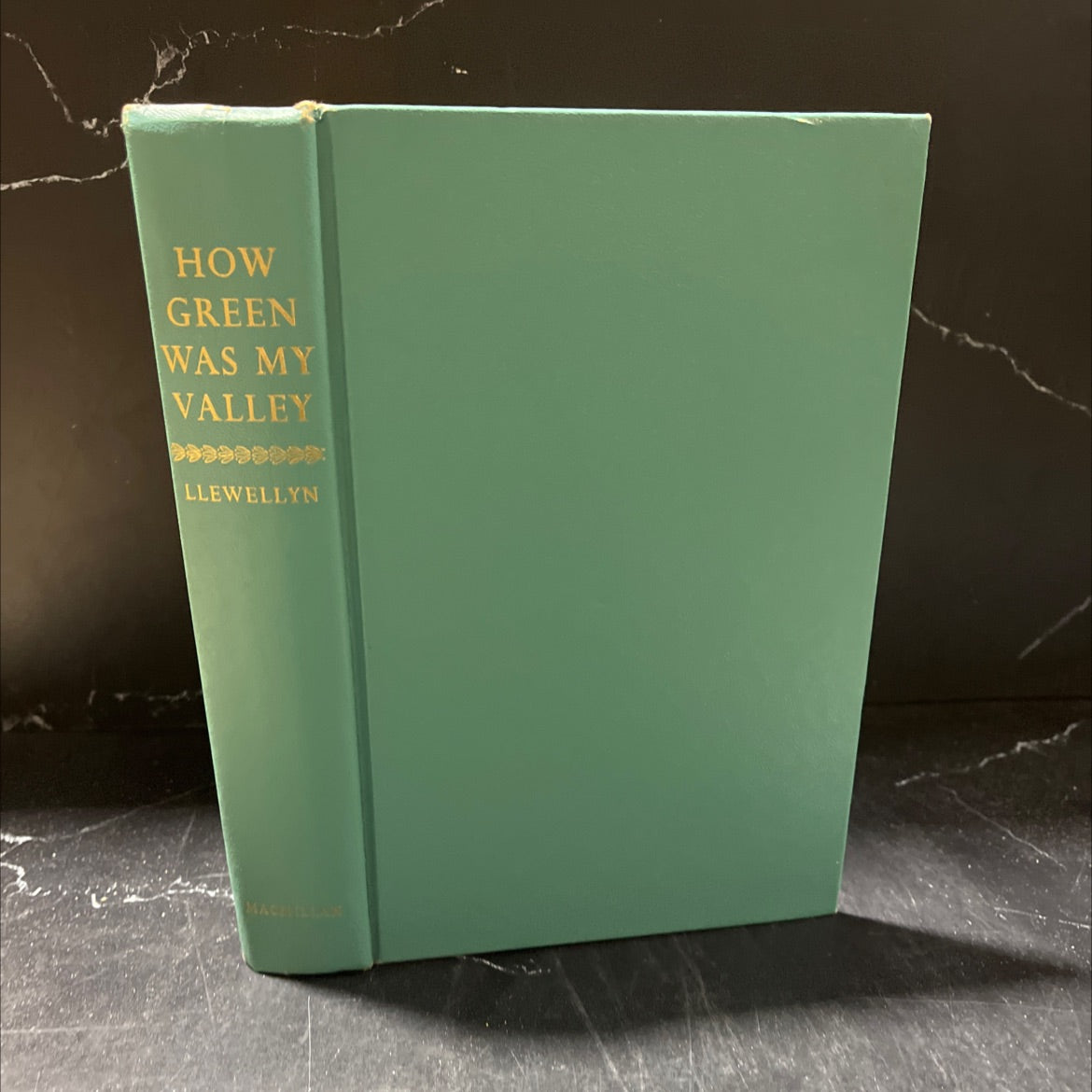 how green was my valley book, by richard llewellyn, 1940 Hardcover image 1