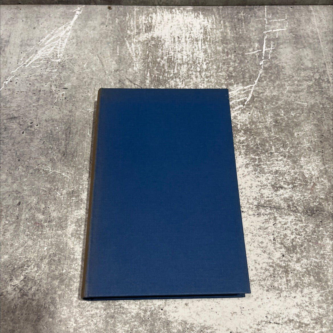 how shakespeare spent the day book, by ivor brown, 1966 Hardcover image 1