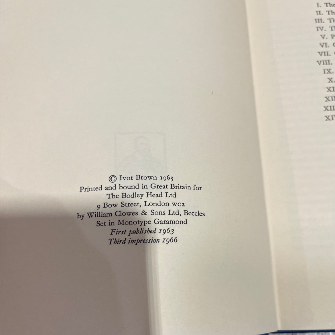 how shakespeare spent the day book, by ivor brown, 1966 Hardcover image 3