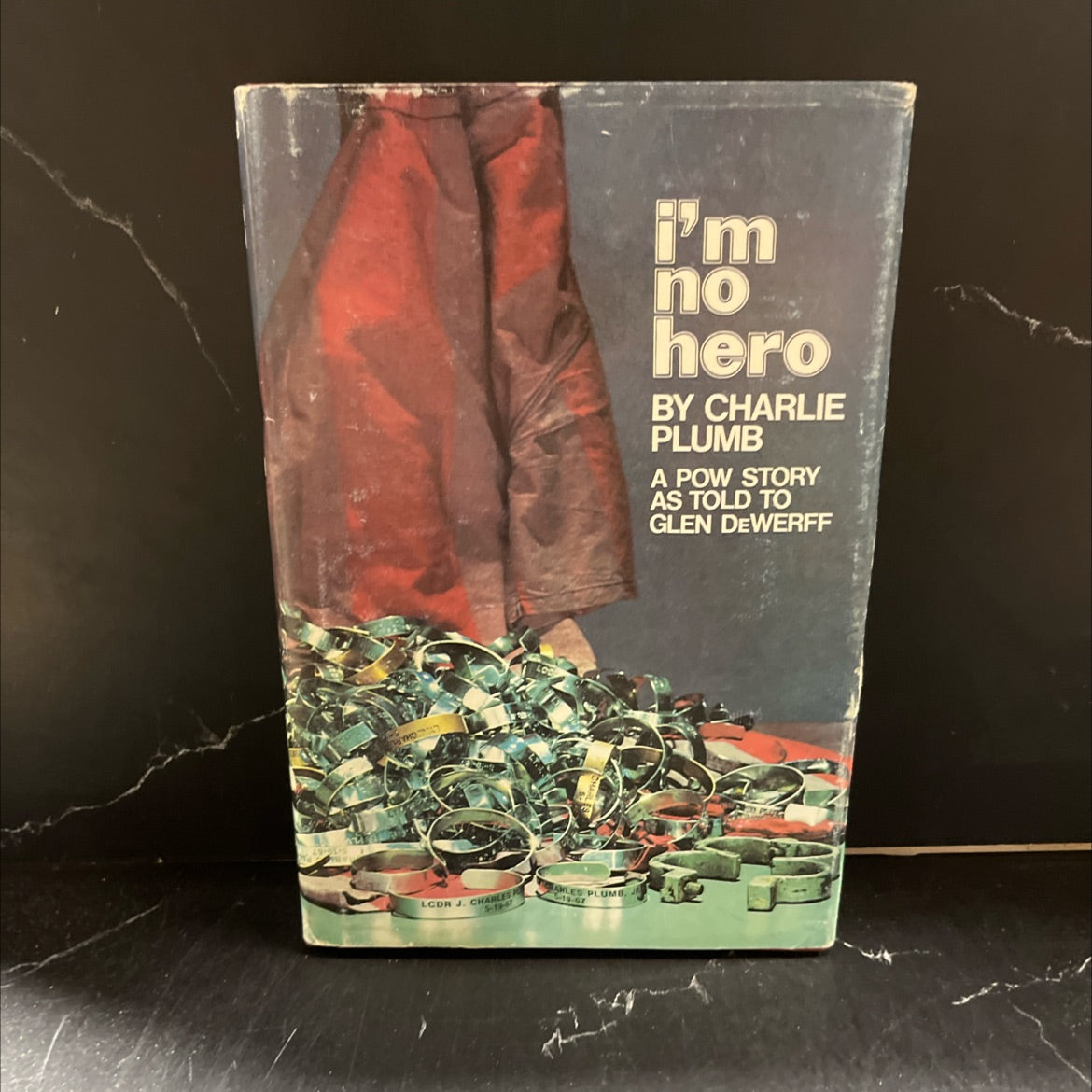 SIGNED i'm no hero book, by charlie plumb, 1984 Hardcover, Vintage image 1