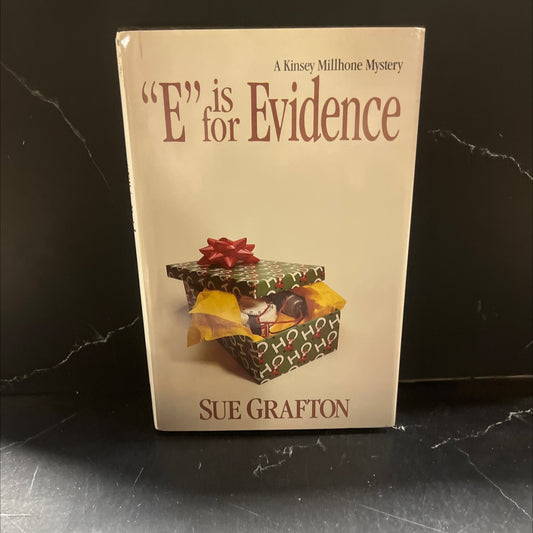 is for deadbeat book, by sue grafton, 1988 Hardcover image 1