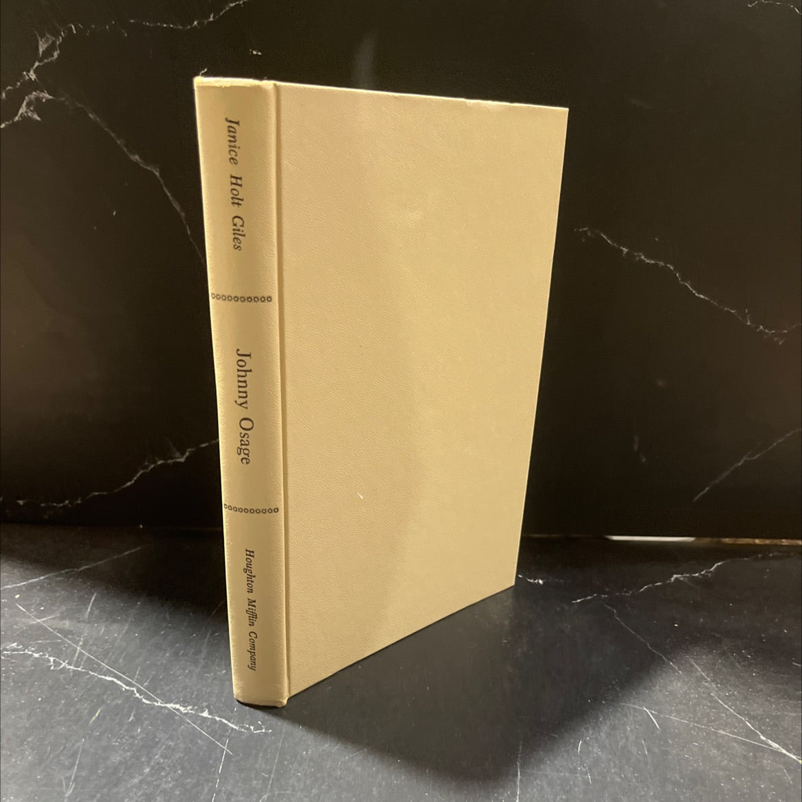 johnny osage chohohohohohohohohohohohohoho book, by Janice Holt Giles, 1960 Hardcover image 1