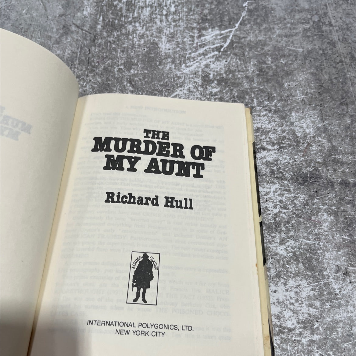 kum muction the murder of my aunt book, by Richard Hull, 1979 Hardcover image 2