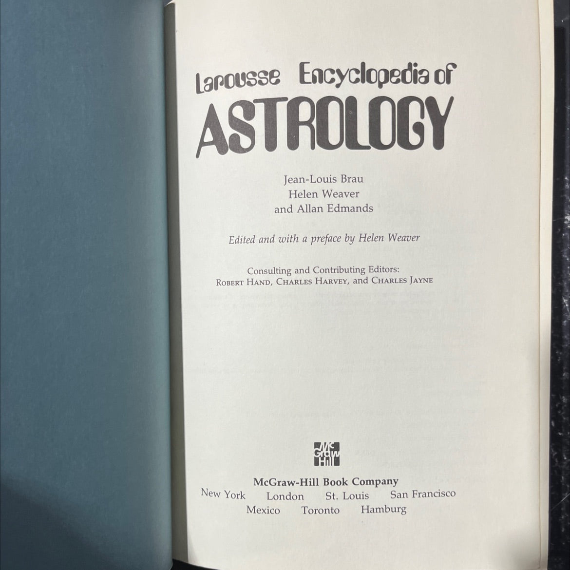 larousse encyclopedia of astrology book, by jean-louis brau, helen weaver, allan edmands, 1980 Hardcover image 2