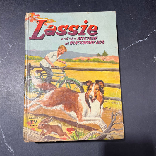 lassie and the mystery at blackberry bog book, by dorothea j. snow, 1956 Hardcover image 1