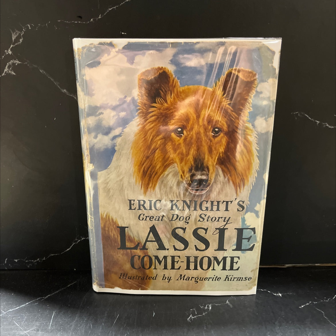 lassie come home book, by eric knight, 1945 Hardcover image 1