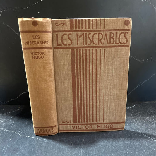 les miserables book, by victor hugo, 1931 Hardcover image 1