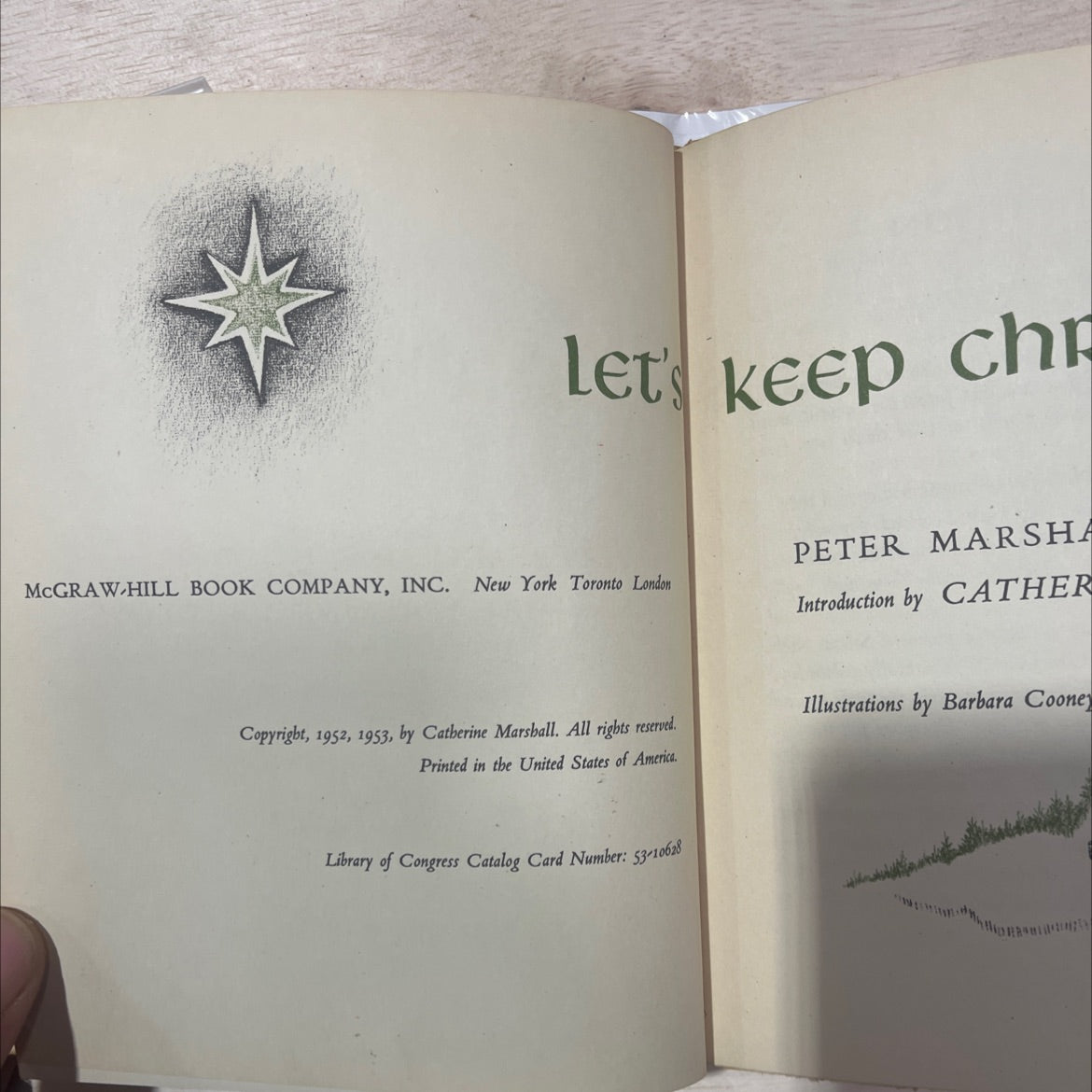 let's keep christmas book, by catherine marshall, 1953 Hardcover, Vintage image 3
