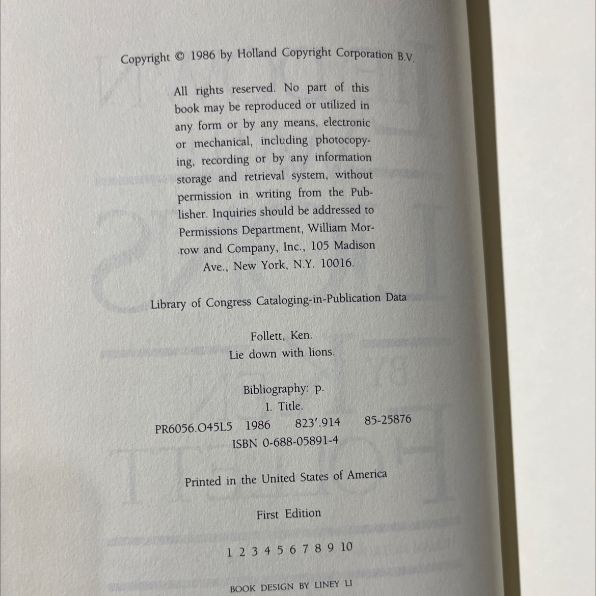 lie down with lions book, by ken follett, 1986 Hardcover image 3