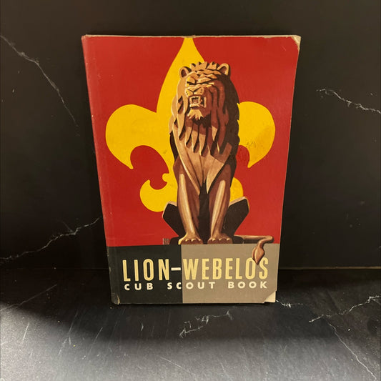 lion webelos cub scout book book, by unknown, 1954 Paperback image 1