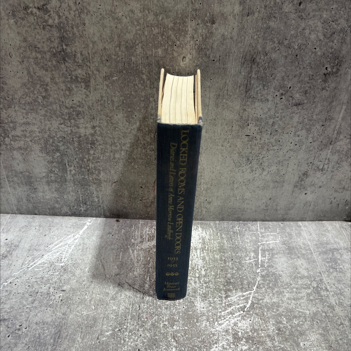 locked rooms and open doors diaries and letters of anne morrow lindbergh 1933-1935 book, by Anne Morrow Lindbergh, 1974 image 4