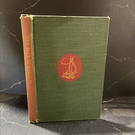 lovely is the lee book, by robert gibbings, 1945 Hardcover image 1