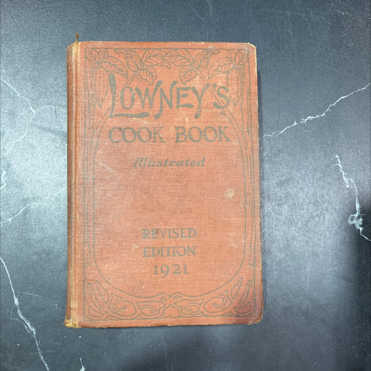 lowney's cook book illustrated in colors a new guide for the housekeeper especially intended as a full record of image 1