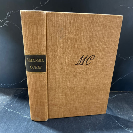 madame curie a biography book, by eve curie, 1939 Hardcover image 1