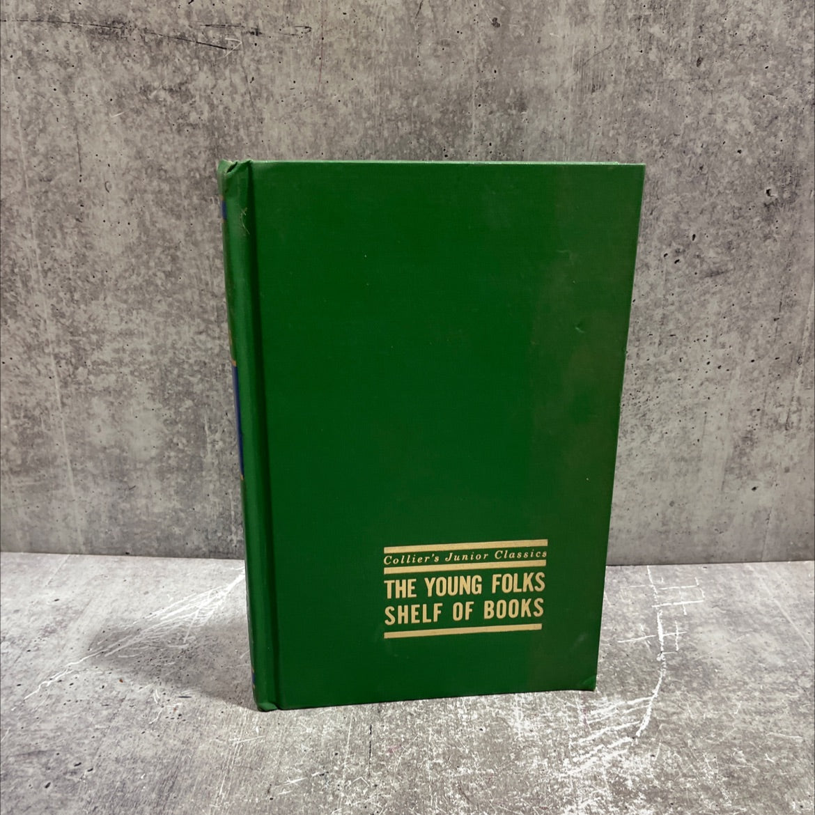 magic in the air book, by unknown, 1962 Hardcover image 1