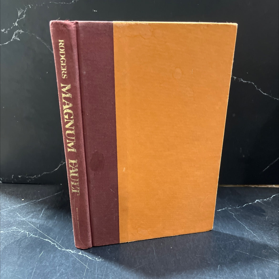 SIGNED magnum fault book, by raboo rodgers, 1988 Hardcover image 1