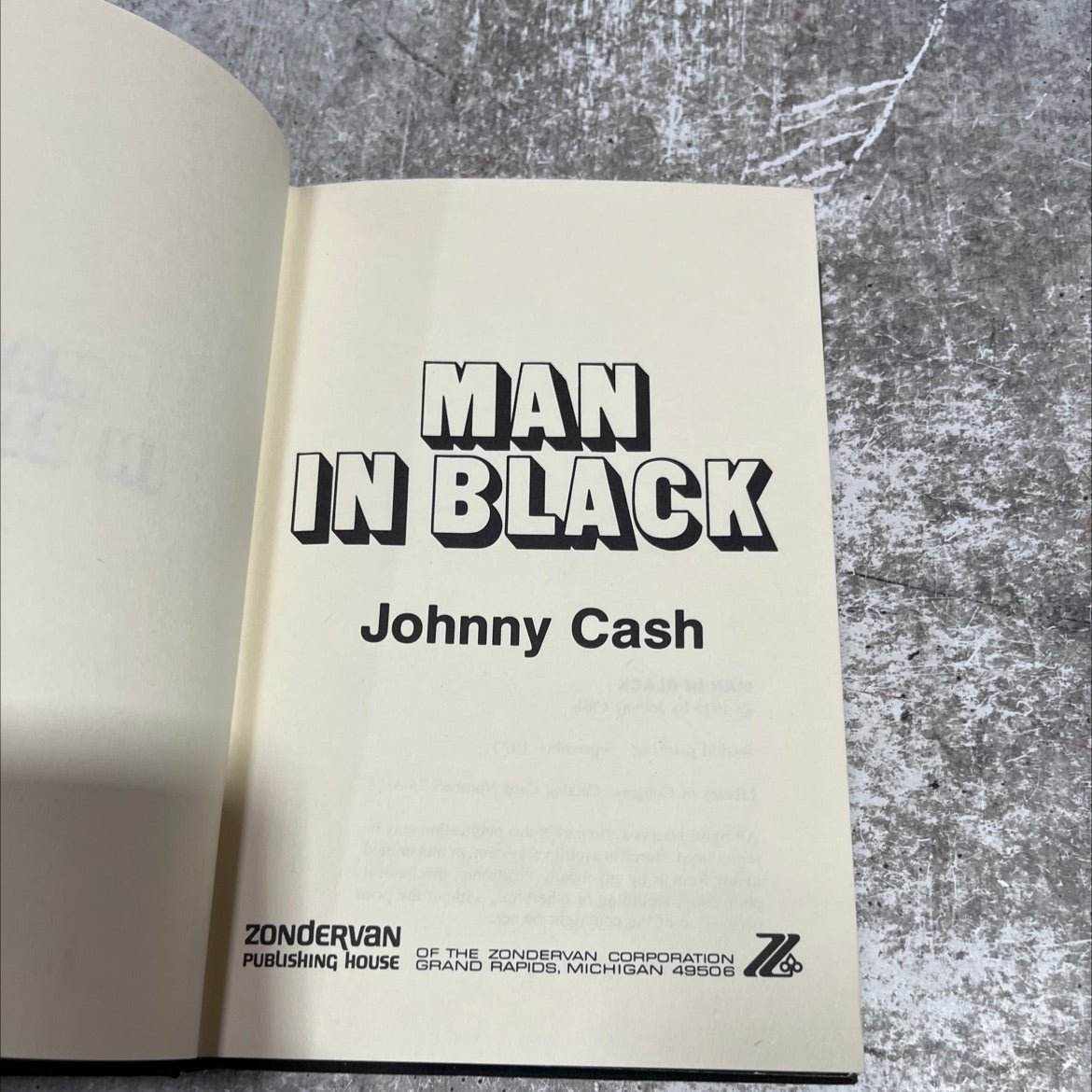 man in black book, by Johnny Cash, 1975 Hardcover image 2
