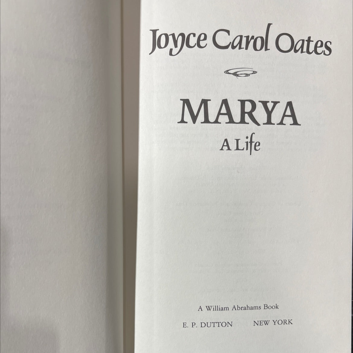 marya a life book, by joyce carol oates, 1986 Hardcover image 2