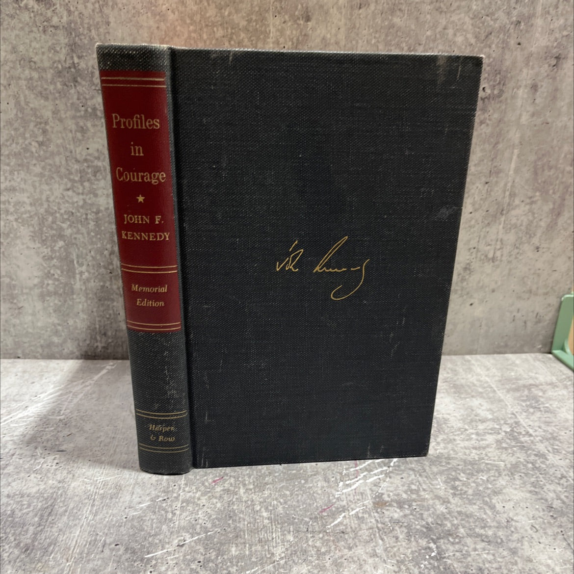 memorial edition john f. kennedy profiles in courage book, by john f. kennedy, 1964 Hardcover image 1