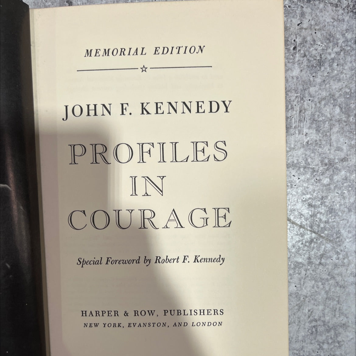 memorial edition john f. kennedy profiles in courage book, by john f. kennedy, 1964 Hardcover image 2