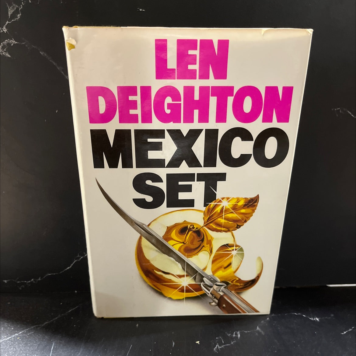 mexico set book, by len deighton, 1985 Hardcover image 1