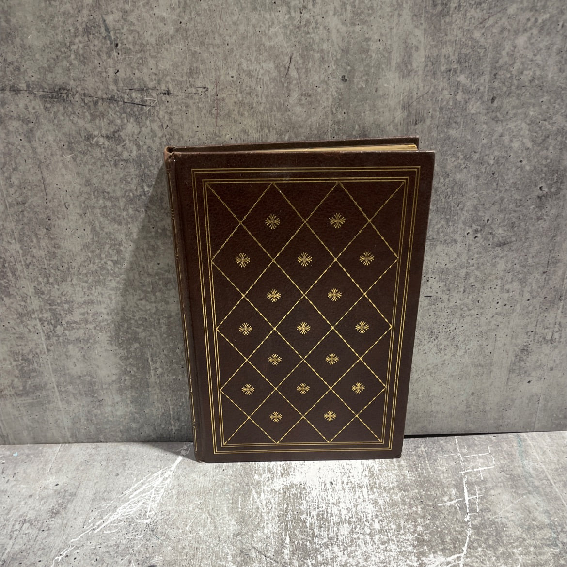 middle ages book, by melville bell grosvenor, 1977 Hardcover image 1