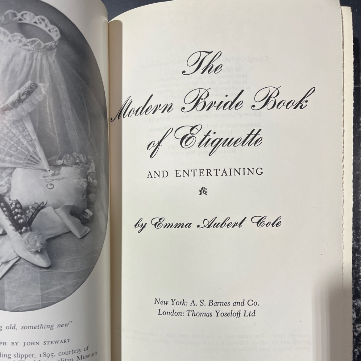 modern bride book of etiquette and entertaining book, by emma aubert cole, 1961 Hardcover image 2