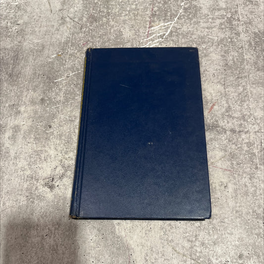 moon lact hiv a room with dark mirrors book, by Velda Johnston, 1975 Hardcover image 1