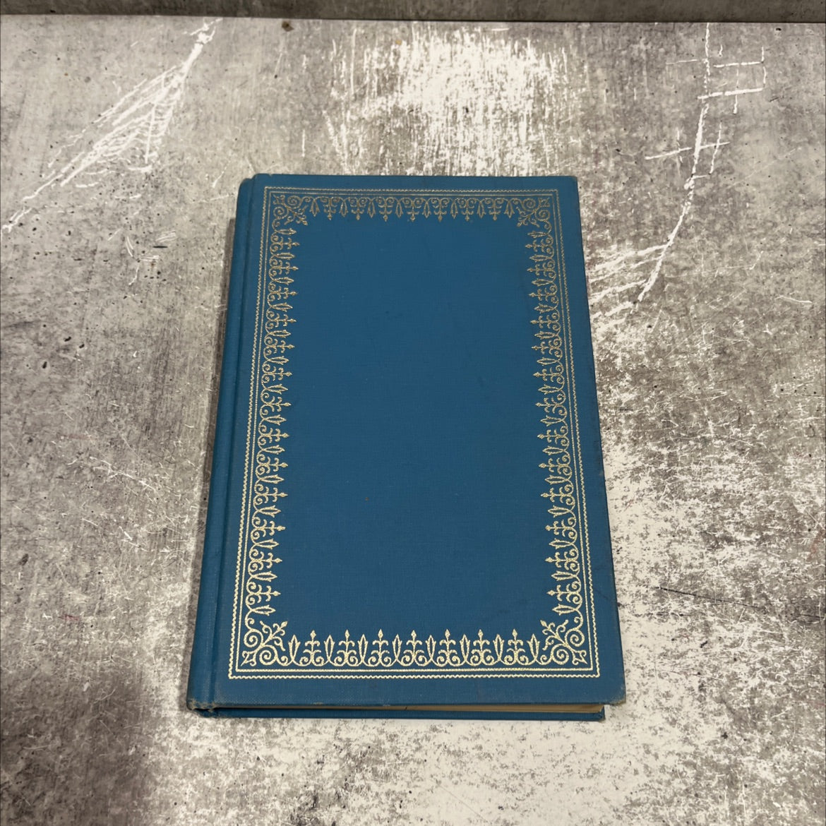 mutiny on the bounty book, by charles nordhoff and james norman hall, 1960 Hardcover image 1