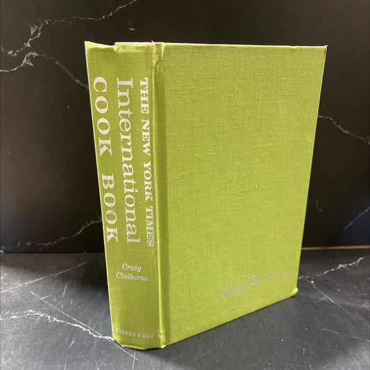 new york times international cook book book, by craig claiborne, 1971 Hardcover image 1