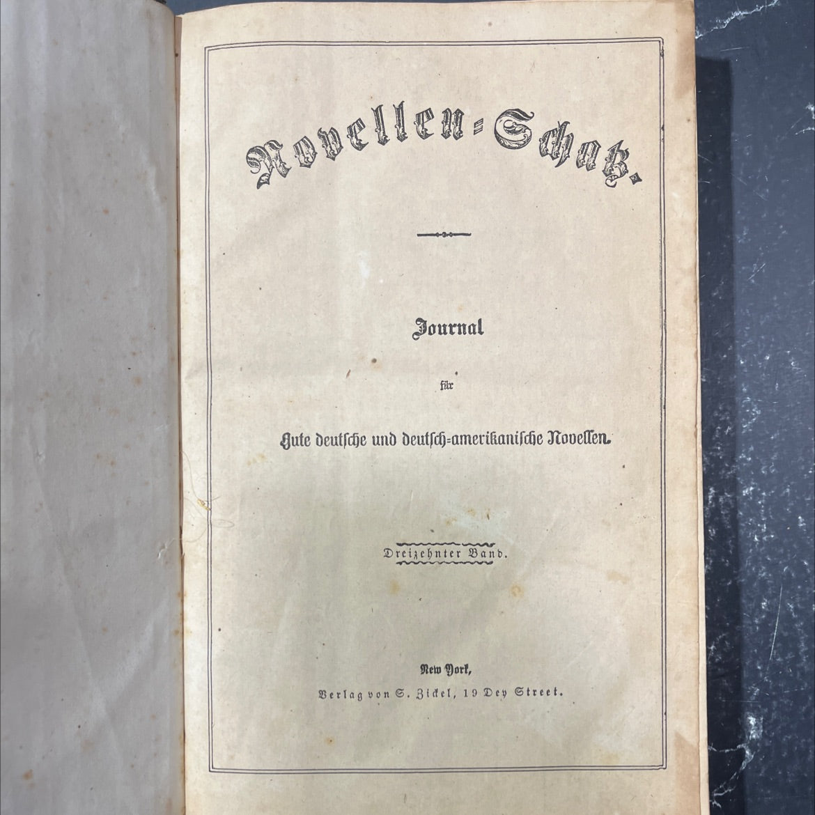 novellen-scat book, by unknown, 1970 Leather image 2