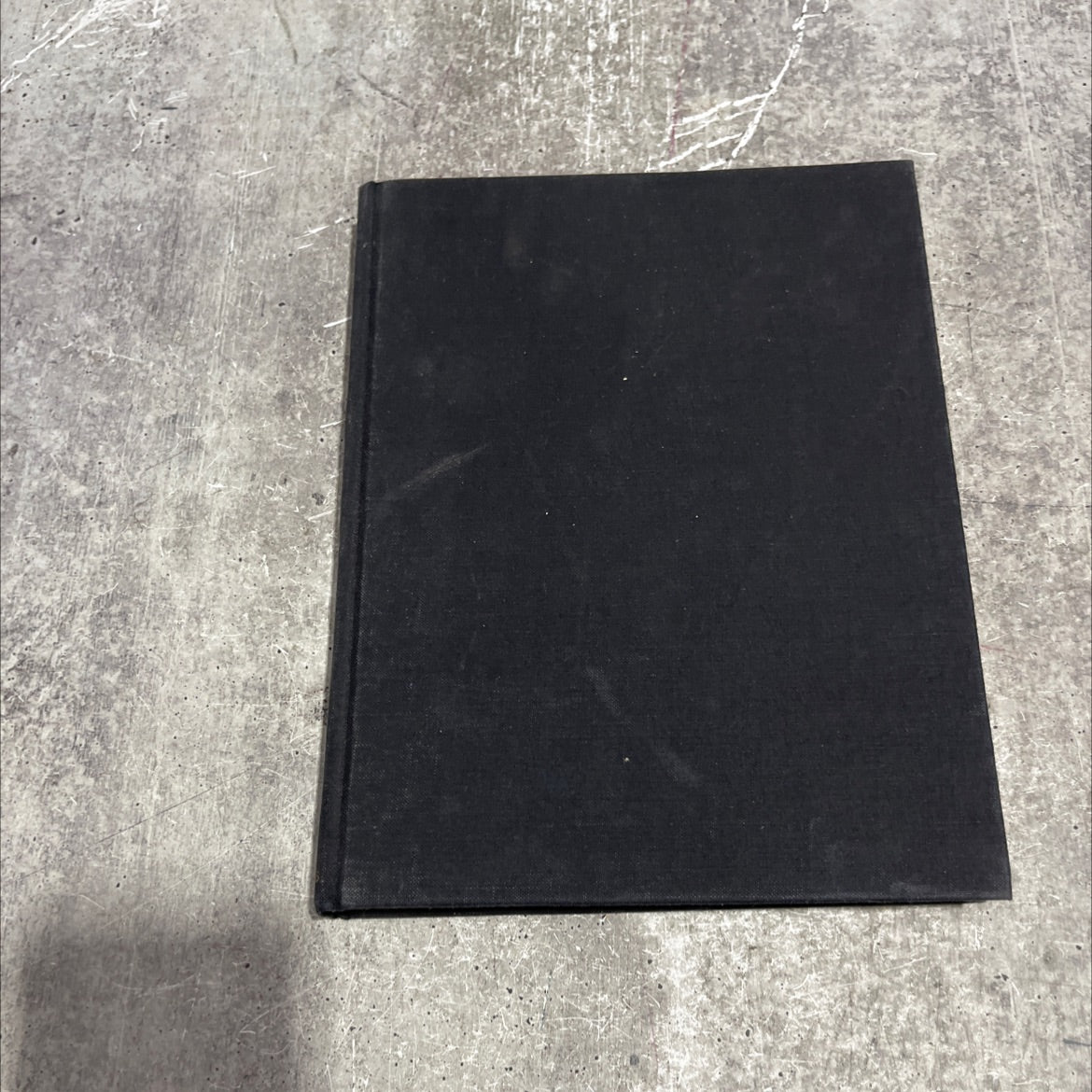 of wolves and men book, by Barry Holstun Lopez, 1978 Hardcover image 1