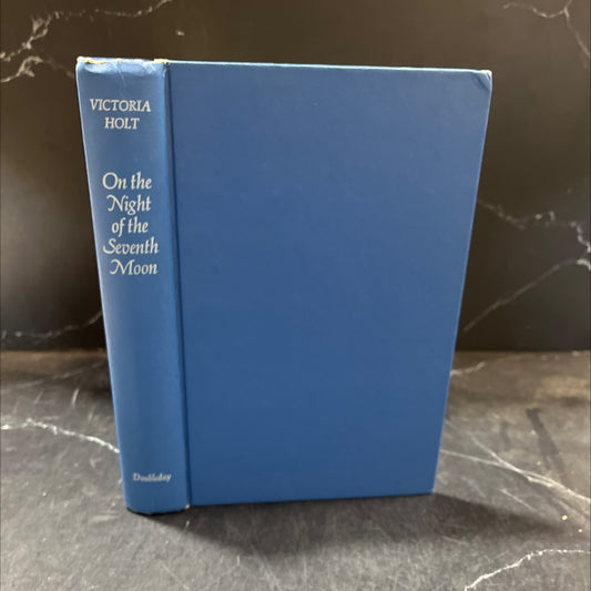 on the night of the seventh moon book, by victoria holt, 1972 Hardcover image 1